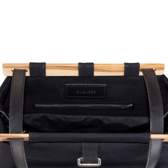 Nero / Wood