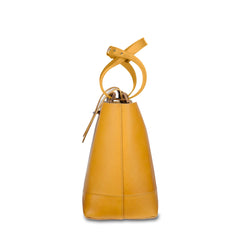 Giallo / Giallo / Giallo